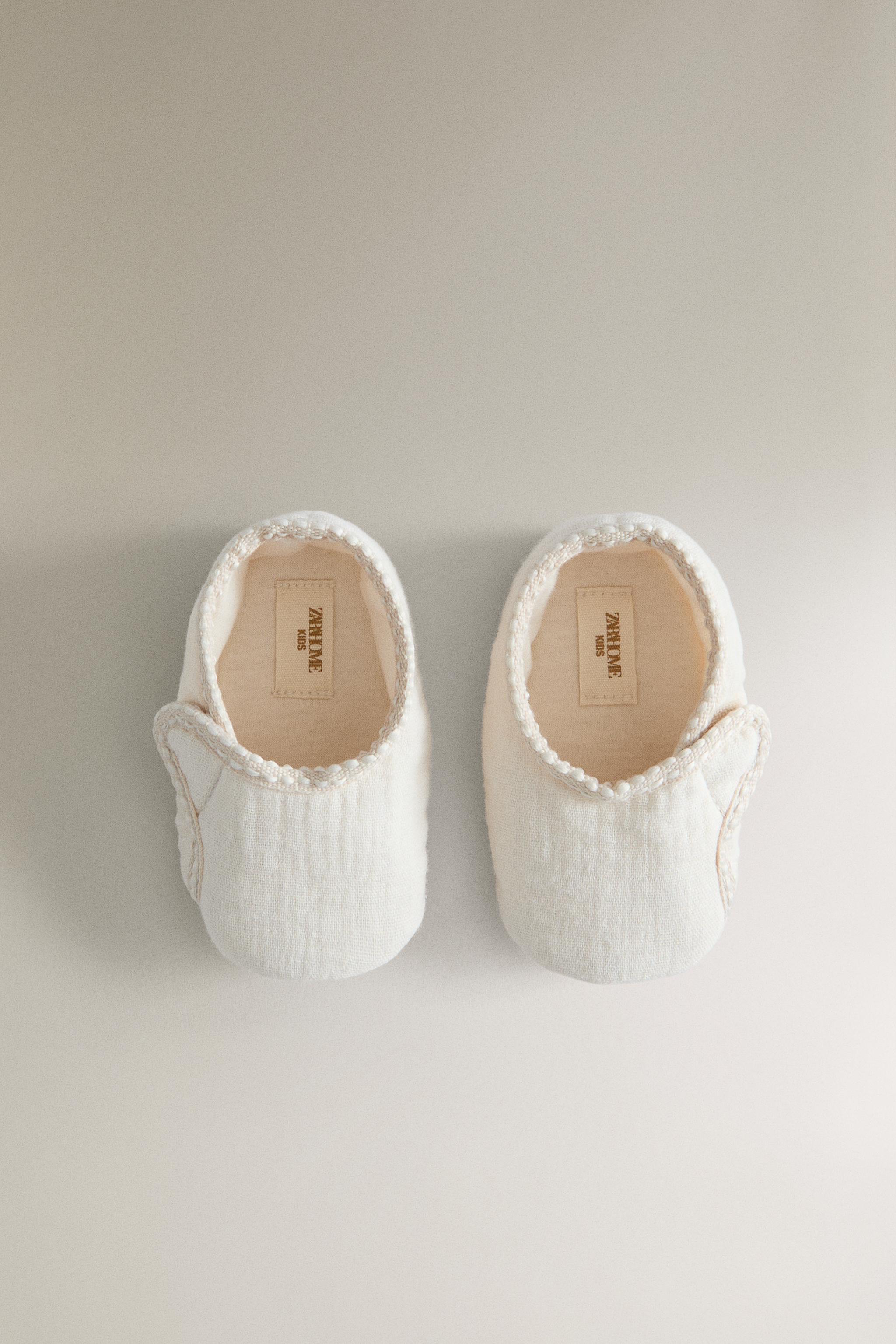 CHAUSSONS TISSU